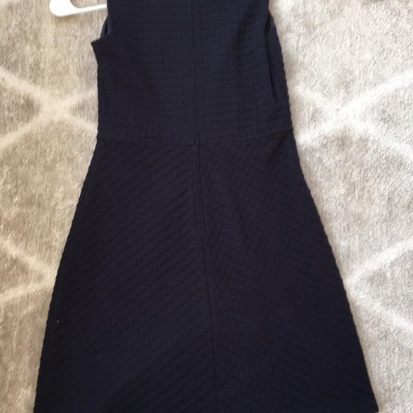 Theory navy textured dress  8 - Picture 4 of 5